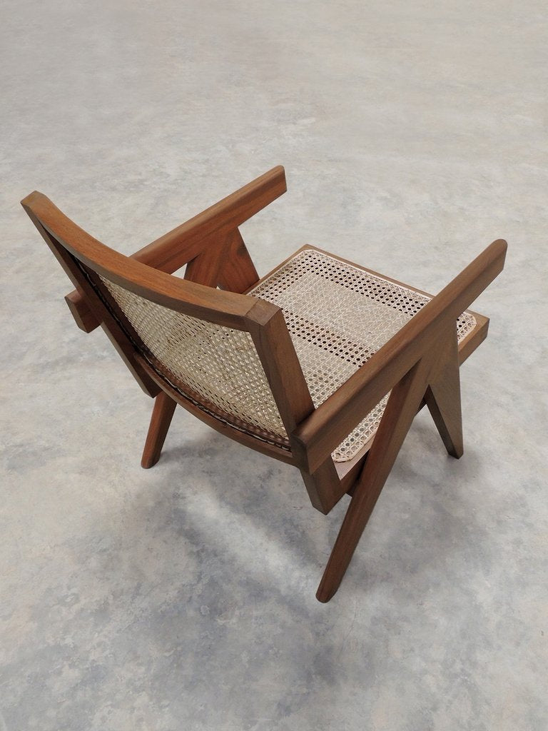 phantom-hands-easy-armchair